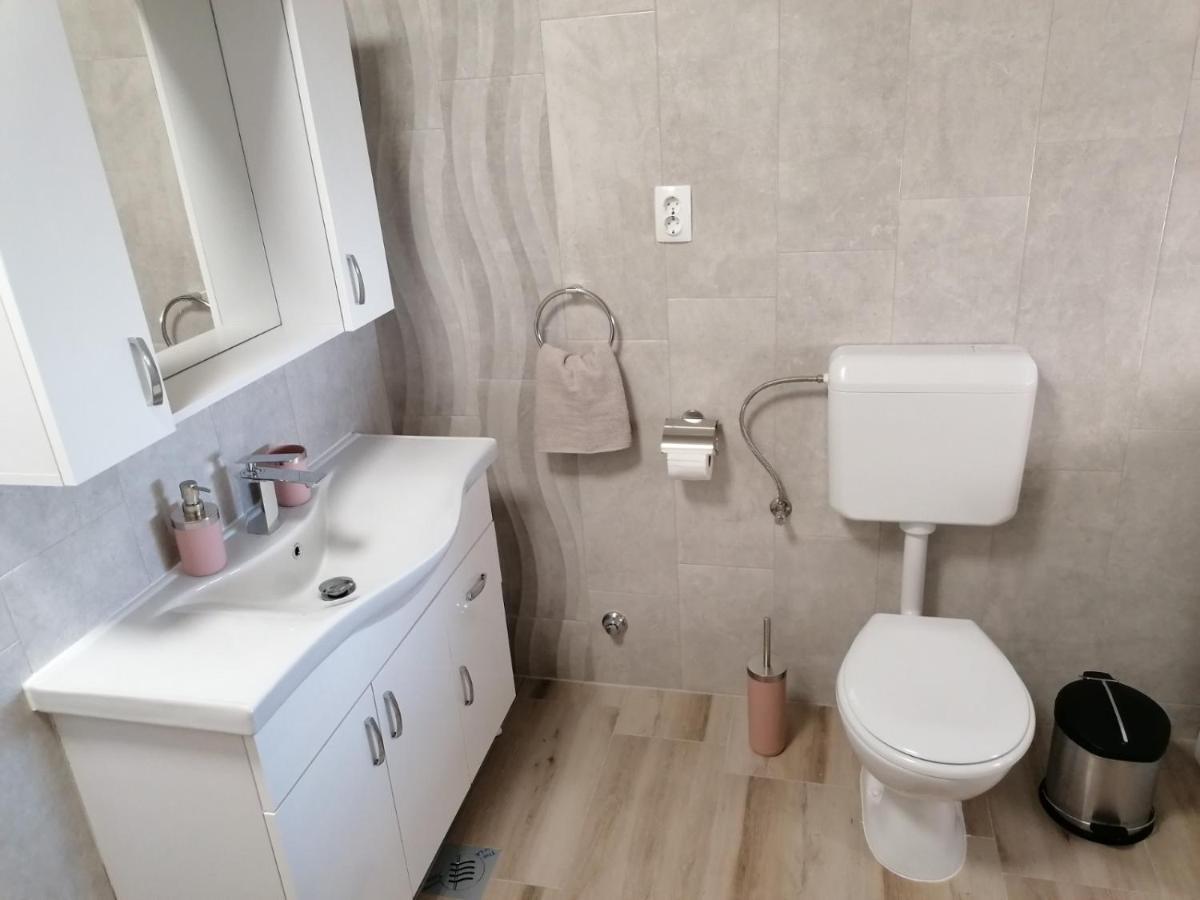 Apartman Nina Kali Extérieur photo