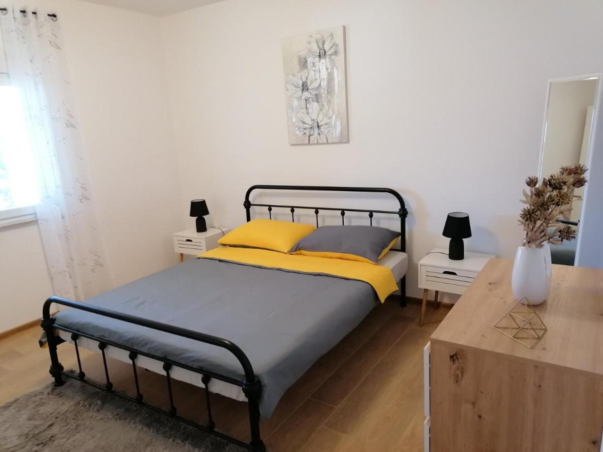 Apartman Nina Kali Extérieur photo
