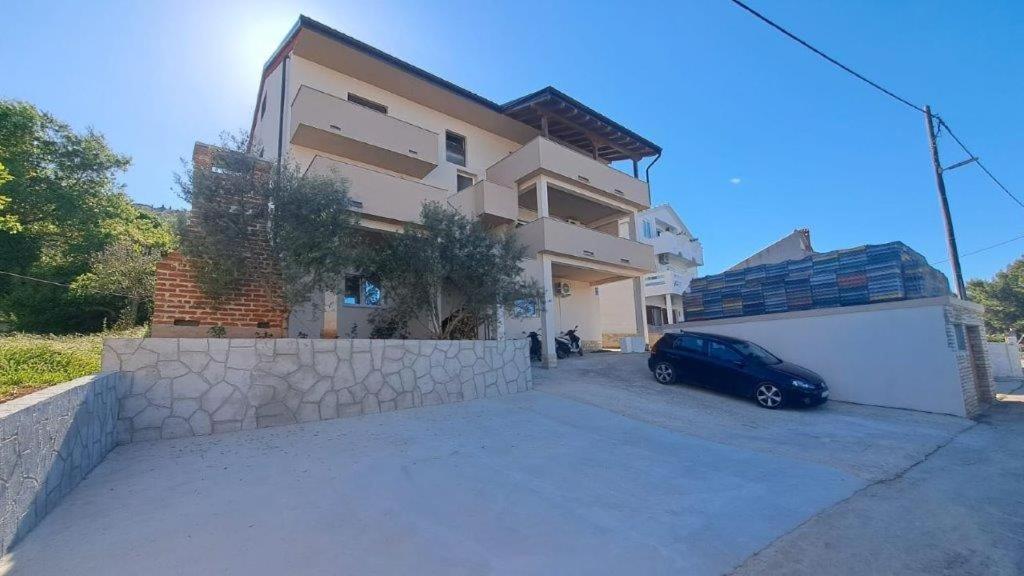 Apartman Nina Kali Extérieur photo